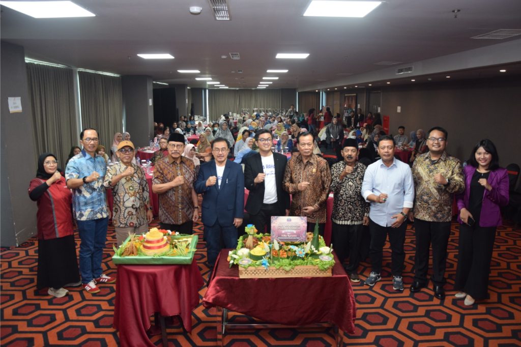 Peringatan HUT ke-52 Rumah Sakit (RS) Korpri Pura Raharja Surabaya. 